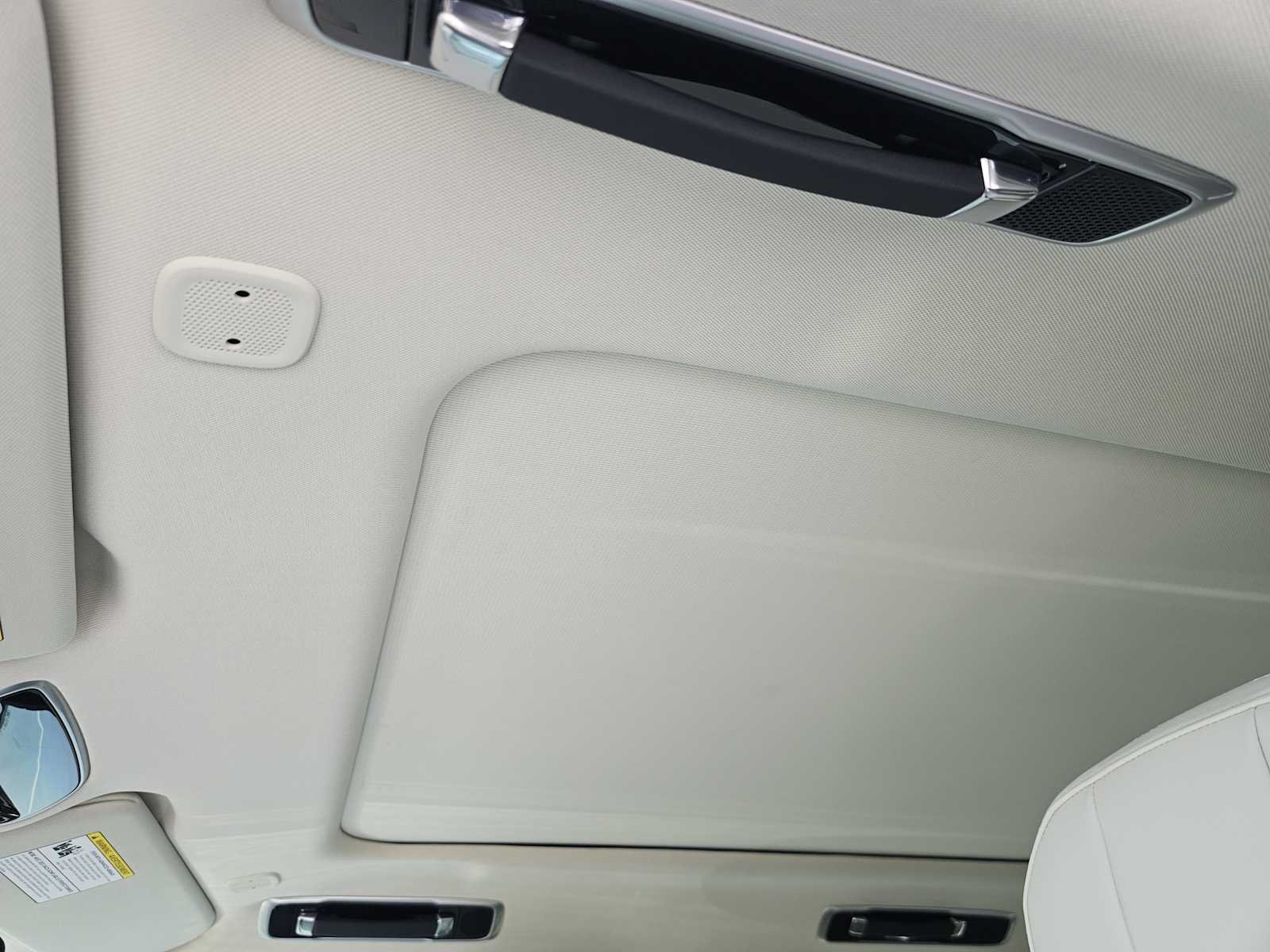 New 2026 Varesine Blue LAND ROVER SE image 23