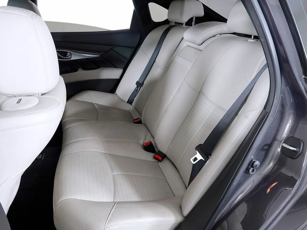 Used 2013 Gray INFINITI Base image 24