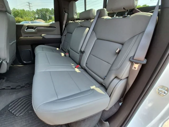 Used 2024 White Chevrolet LTZ image 29