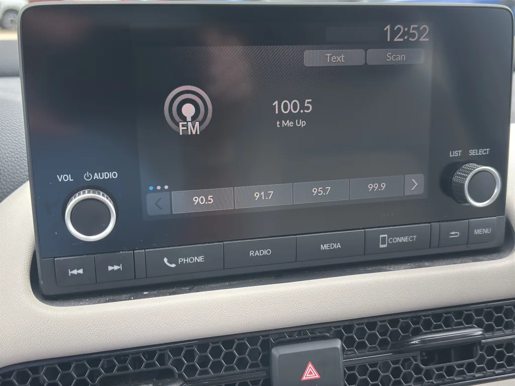 Used 2024 White Honda LX image 19