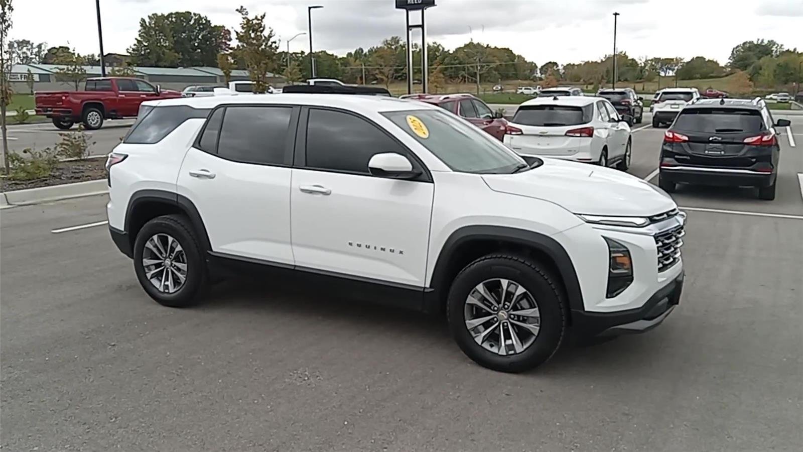 Used 2025 Chevrolet Equinox LT with VIN 3GNAXPEG6SL229360 for sale in Kansas City