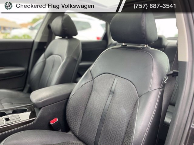 Used 2019 Platinum Graphite Kia EX Turbo image 21