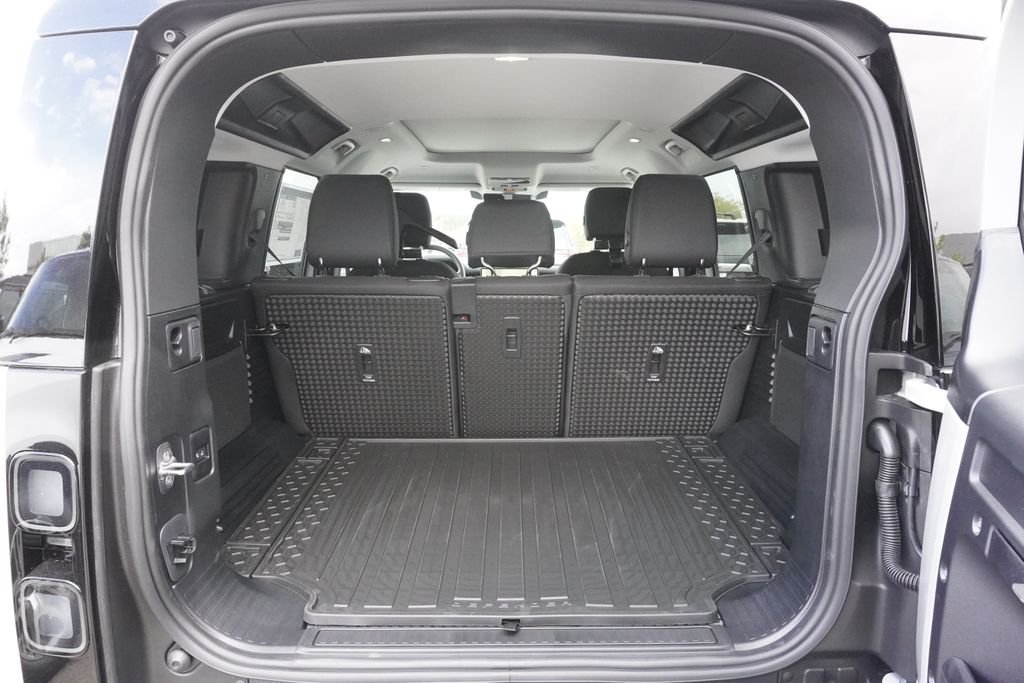 New 2026 Borasco Grey Land Rover S image 31