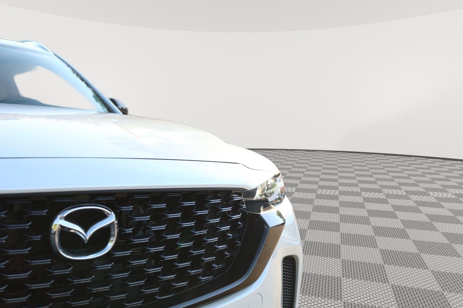Certified Used 2025 Wind Chill Pearl Mazda 2.5 Turbo Premium Package image 10