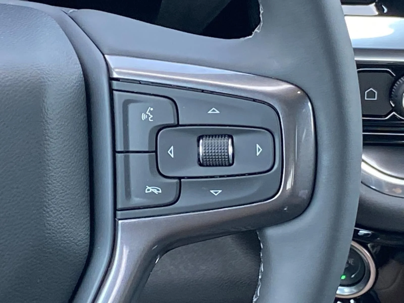 2025 Chevrolet Silverado 2500 HD High Country - Photo 12