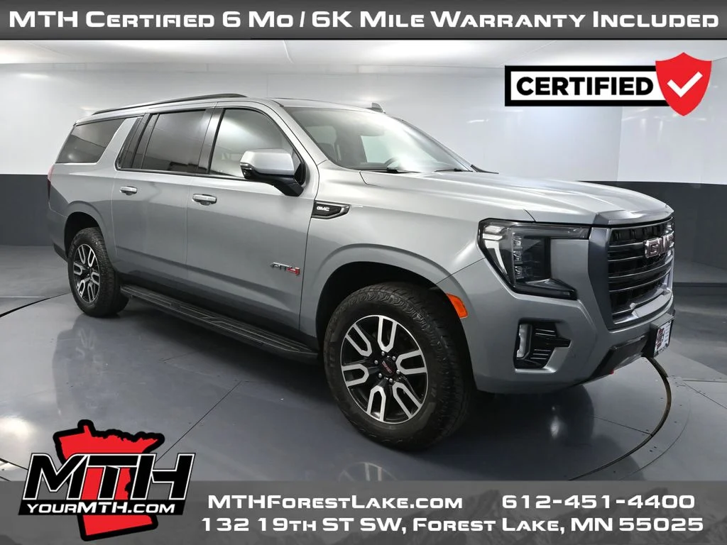 2024 GMC Yukon AT4 4X4's photo