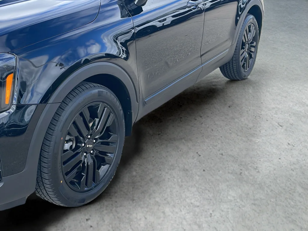 Used 2024 Black Kia SX-Prestige image 42