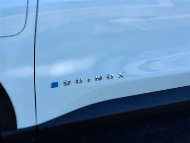 New 2026 Summit White Chevrolet LT image 22