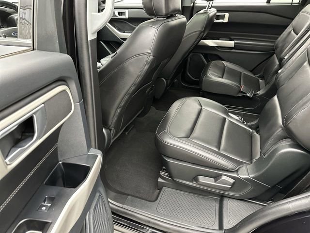 Used 2023 Black Ford XLT image 22