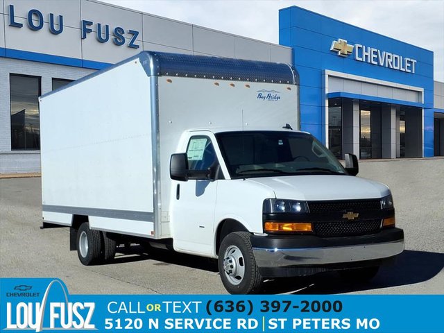 2025 Chevrolet Express Cutaway 3500 1WT