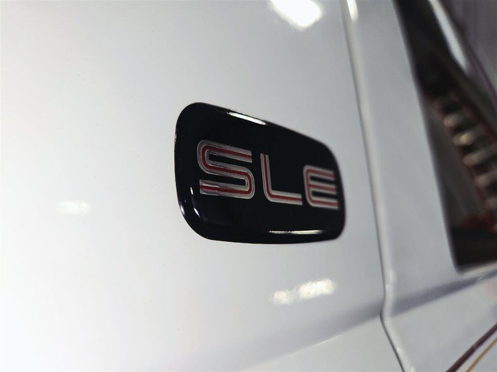 Used 1999 Summit White GMC BASE image 52