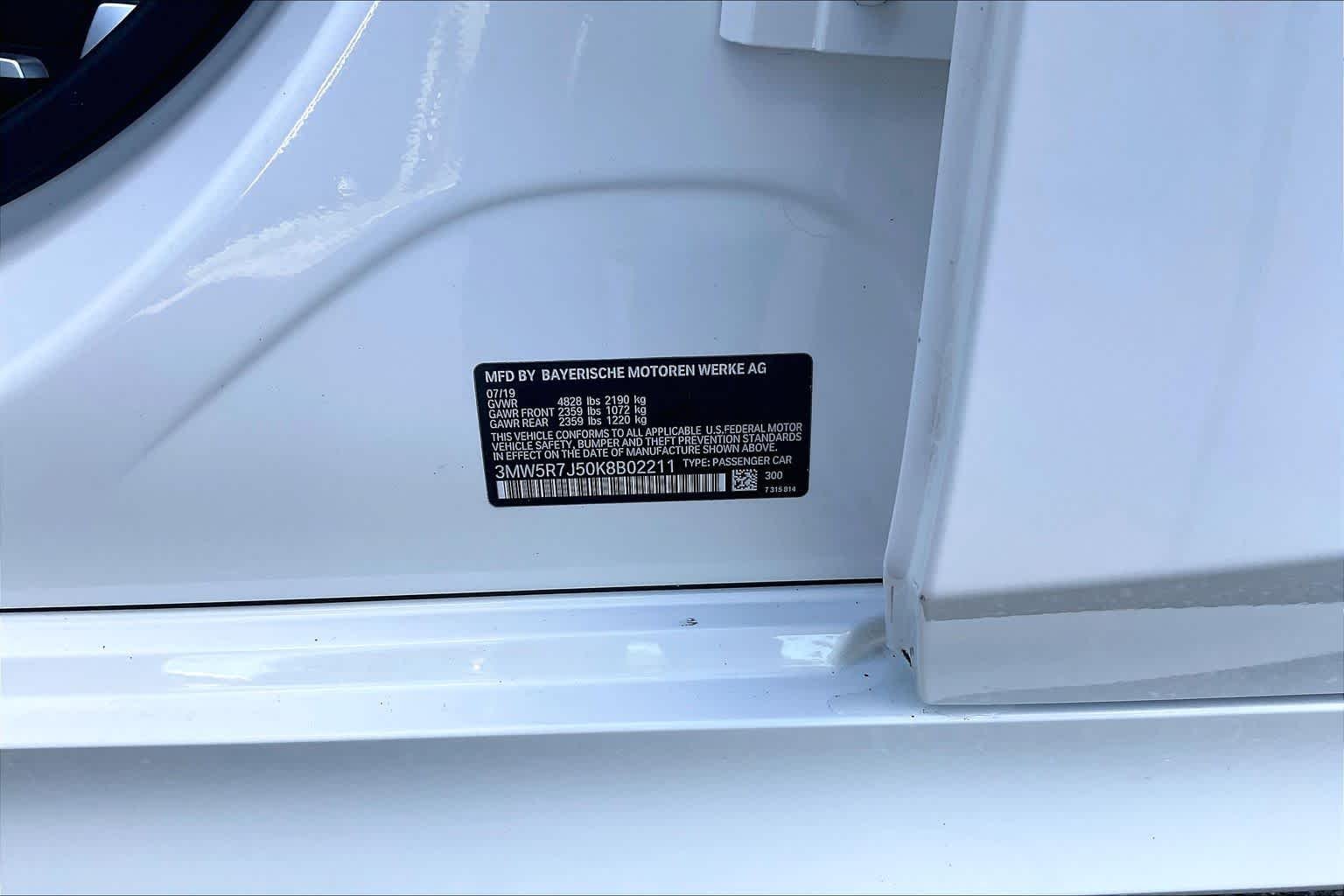 Used 2019 Alpine White BMW 330i xDrive image 33