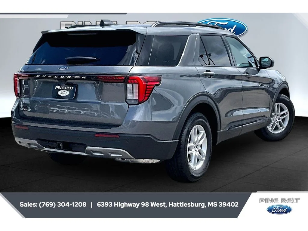 New 2026 Carbonized Gray Metallic Ford Active image 11