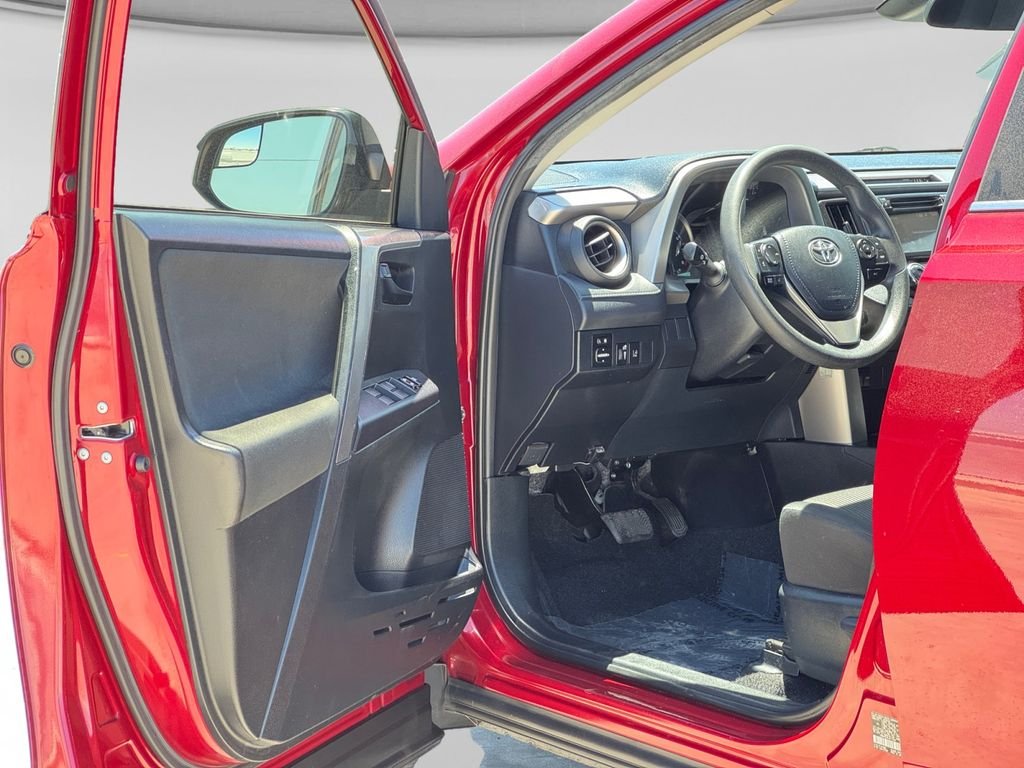 Used 2018 Red Toyota LE image 9