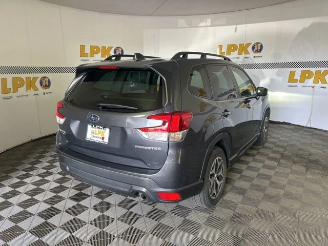 Used 2023 Gray Metallic Subaru Premium image 3