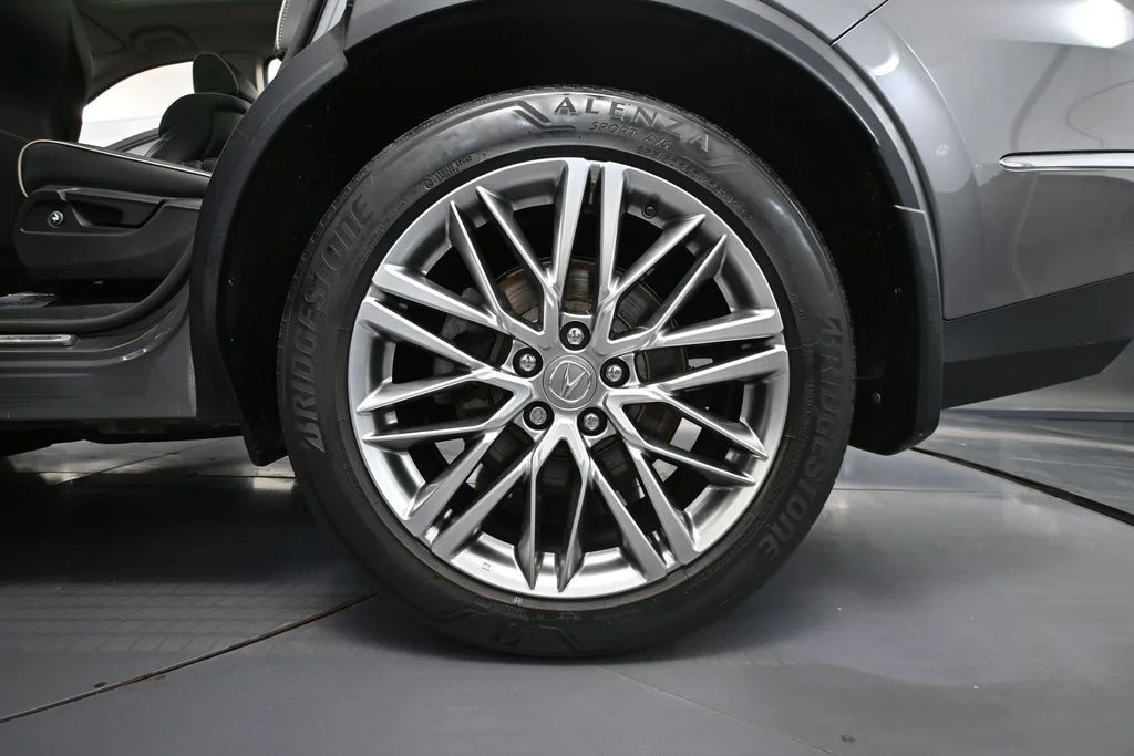 Certified Used 2023 Gray Acura Advance image 11