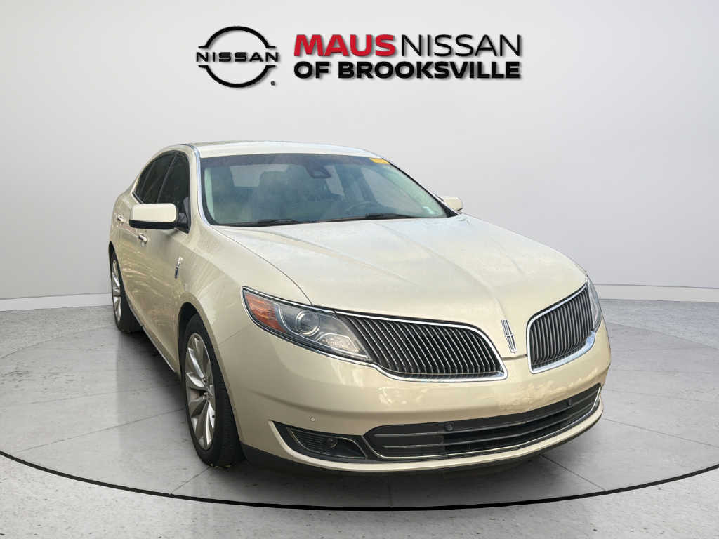 Used 2014 Silver Lincoln Base image 1