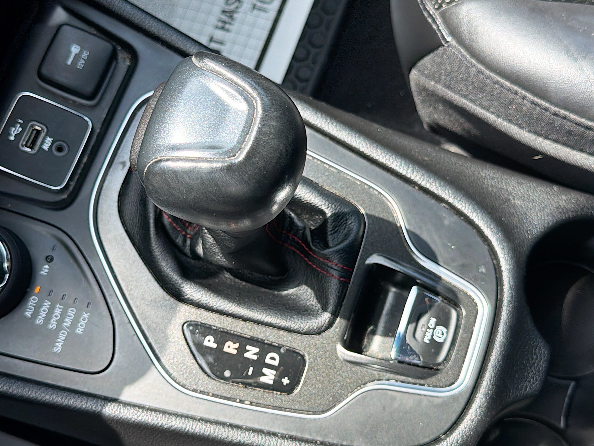 Used 2021 Velvet Red Pearlcoat Jeep Trailhawk image 29
