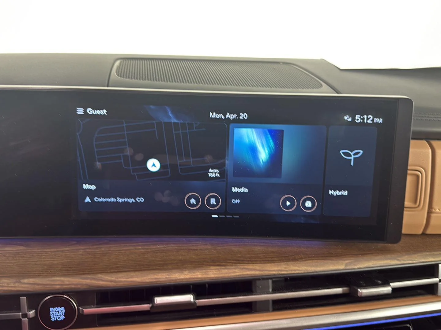 Used 2025 Phantom Black Hyundai Limited image 25