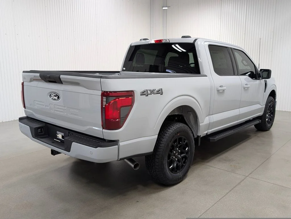 New 2026 White Ford XLT image 22