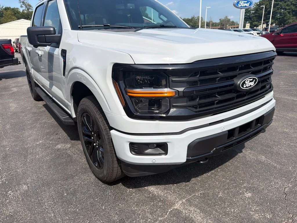 New 2026 Avalanche Ford XLT image 7