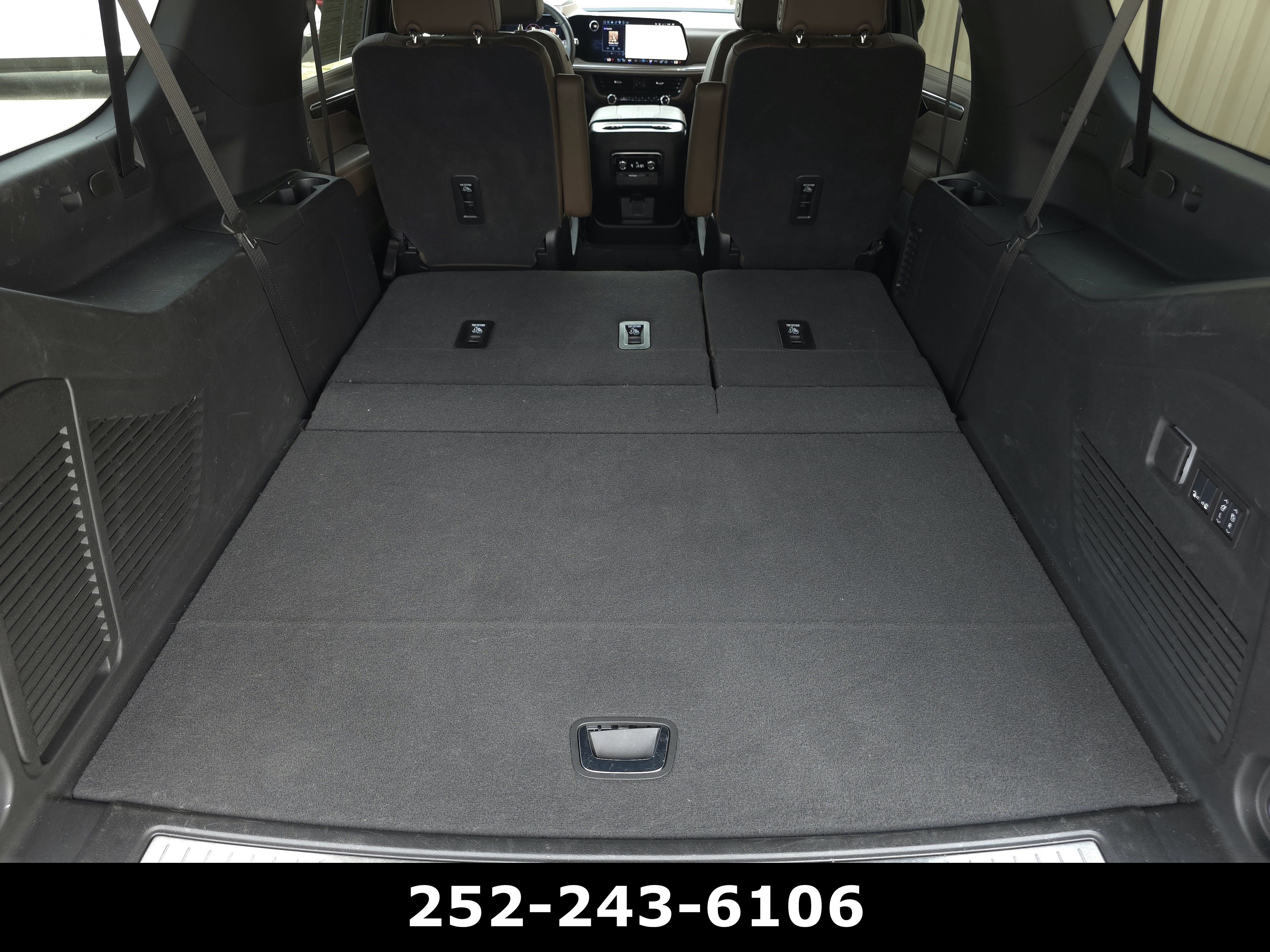 Used 2025 Black Chevrolet High Country image 38