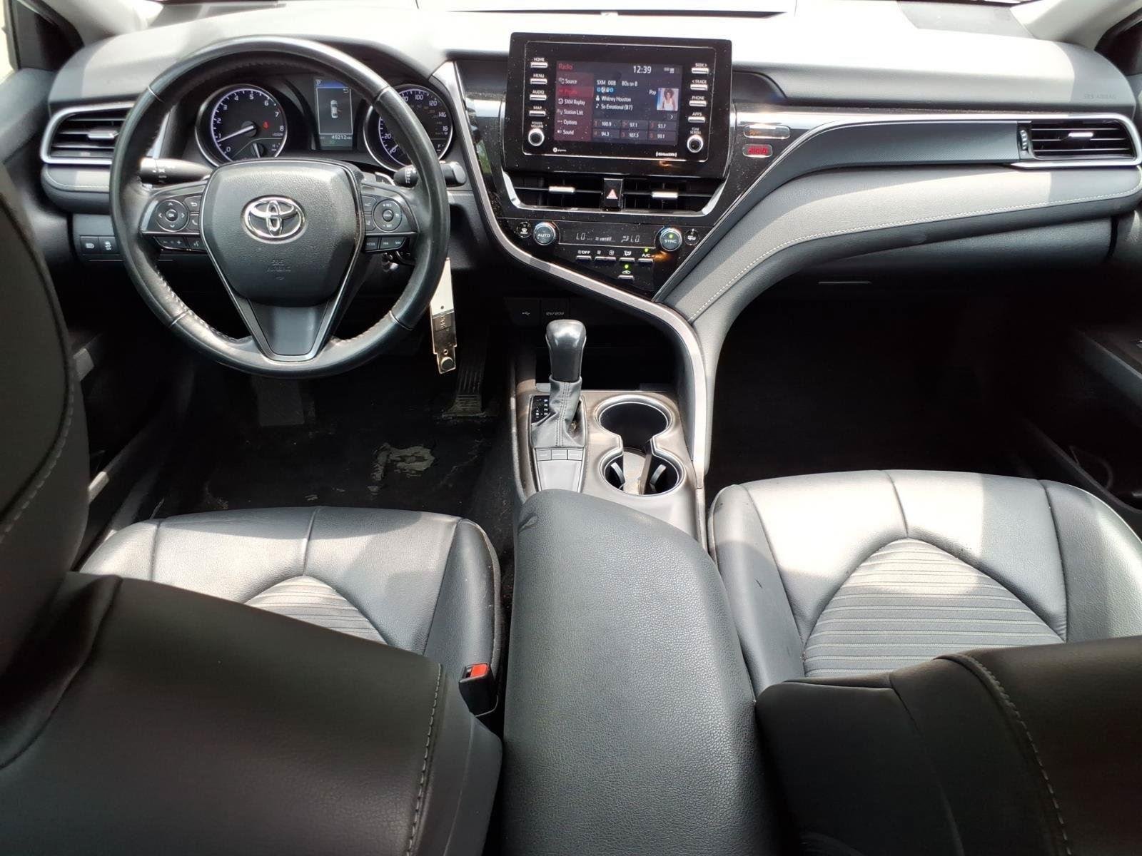 Used 2023  TOYOTA  image 27