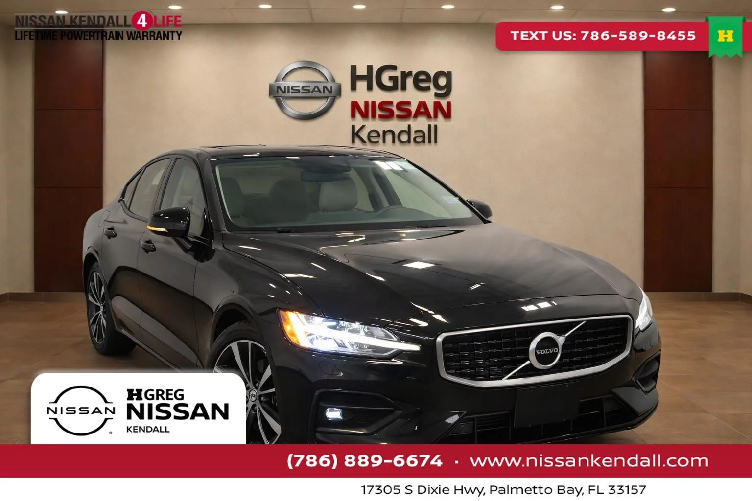 2022 Volvo S60 B5 Black Edition Momentum's photo