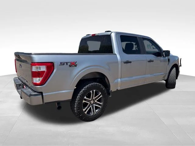 Used 2022 Silver Ford XL image 7