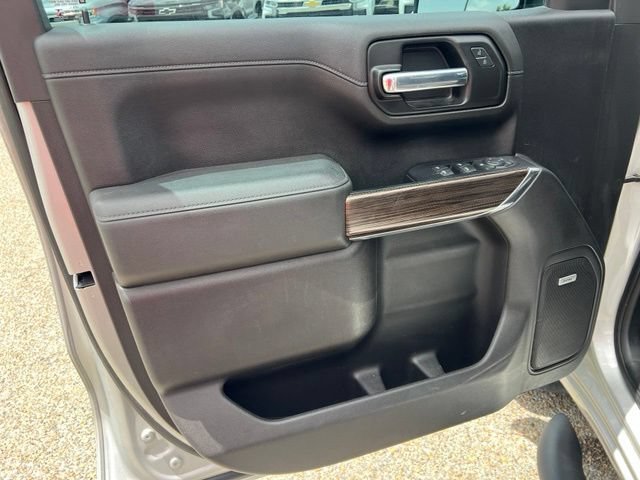 Used 2020 SILVER ICE METALLIC Chevrolet RST image 12