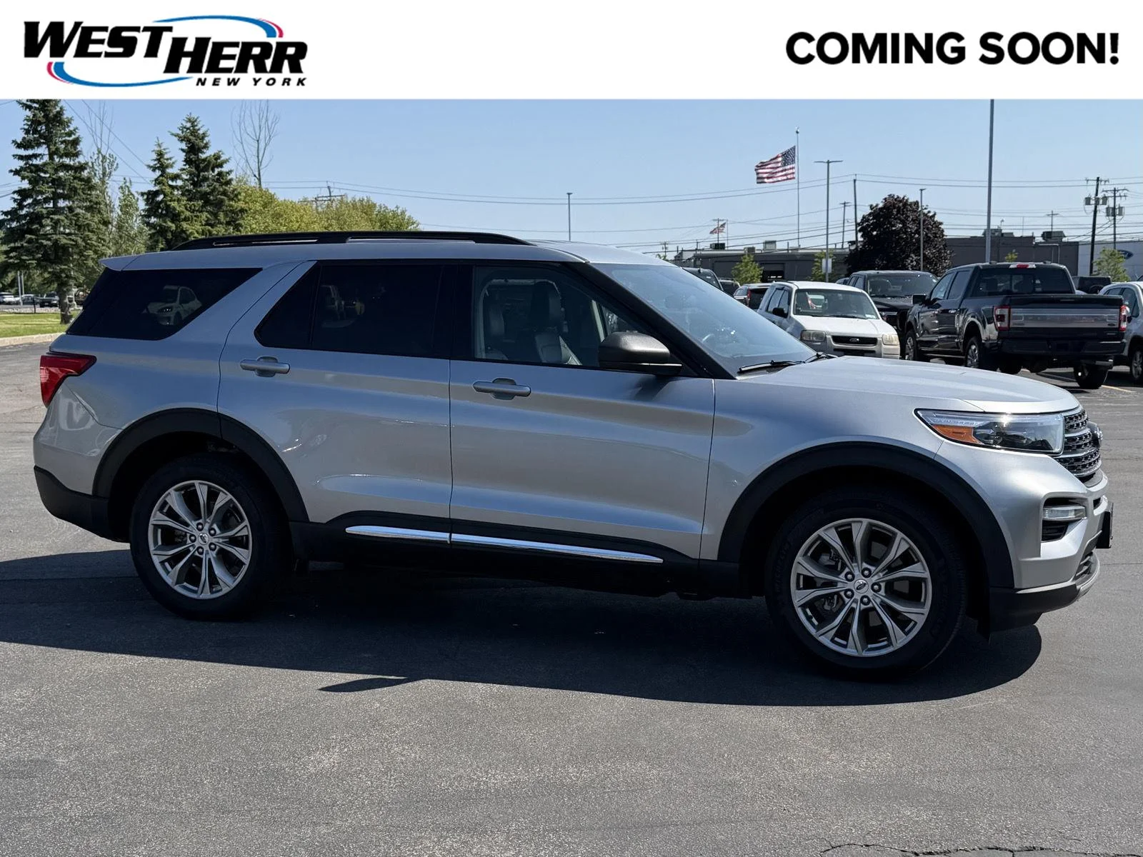 2024 Ford Explorer XLT 4WD's photo