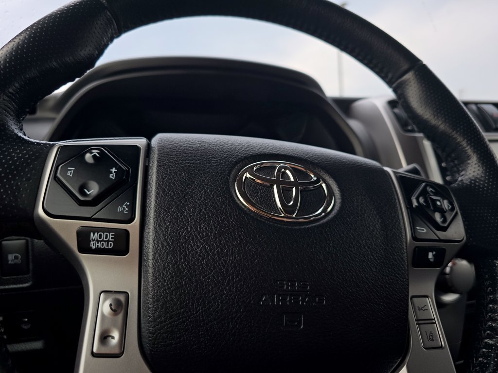 Used 2024  Toyota SR5 Premium image 23