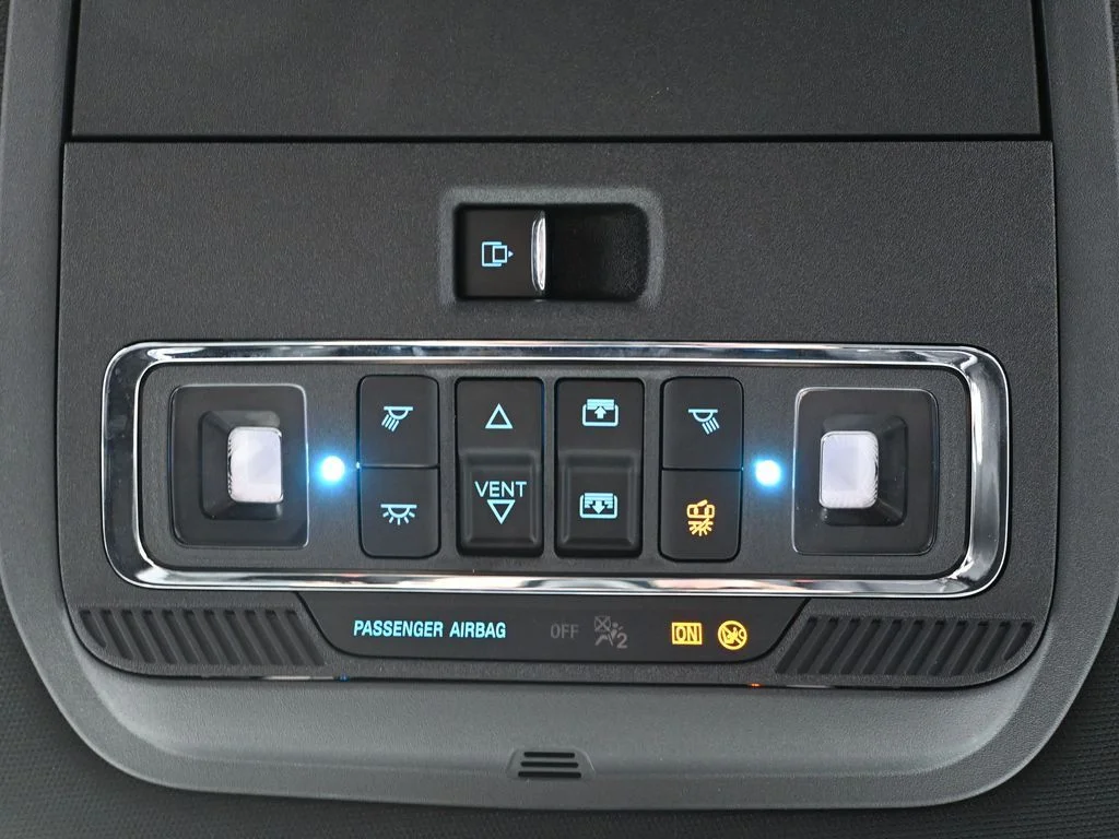2025 Ford F-250 Super Duty Platinum - Photo 28
