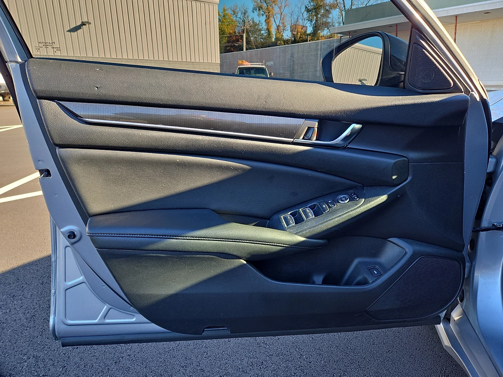 Certified Used 2021 Lunar Silver Metallic - SI Honda Sport image 12
