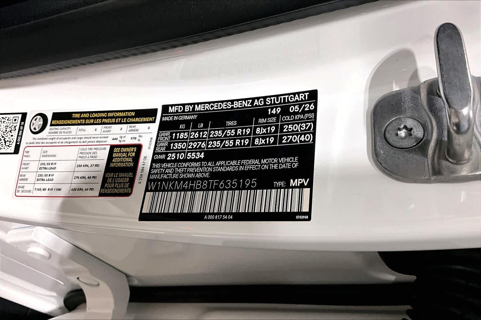 New 2026 Polar White Mercedes-Benz GLC 300 image 21