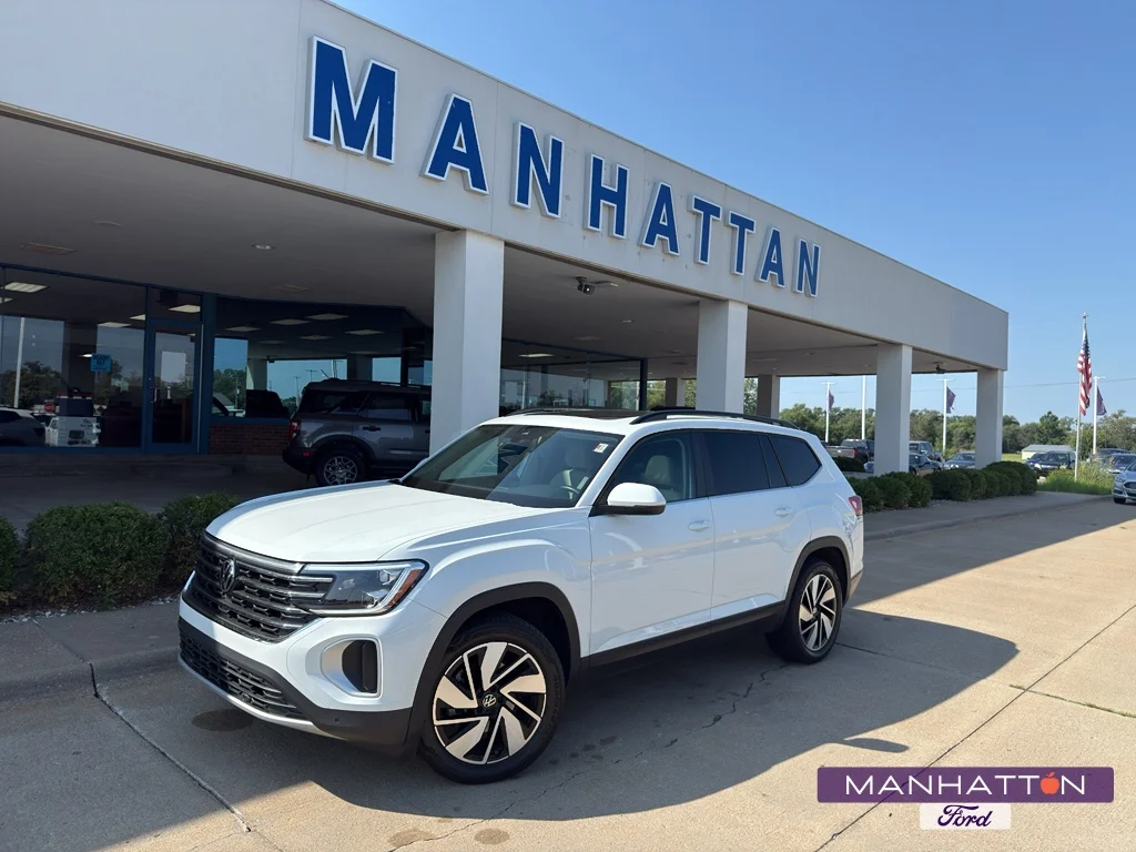 2024 Volkswagen Atlas SE w/Tech