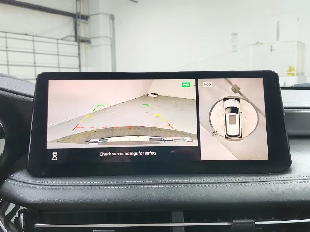 Used 2023 Gray INFINITI LUXE image 30