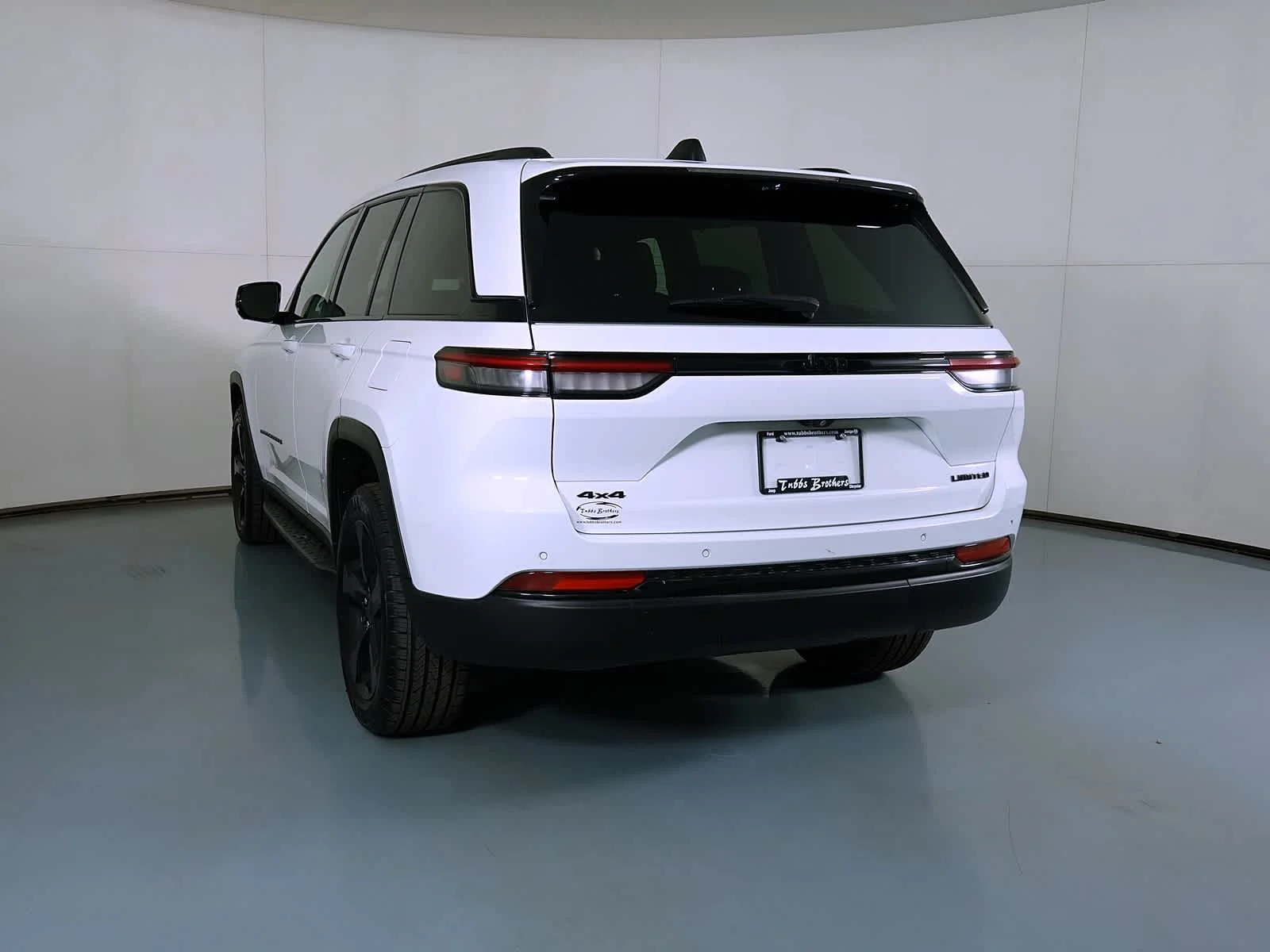Used 2024 Bright White Clearcoat Jeep Limited image 5