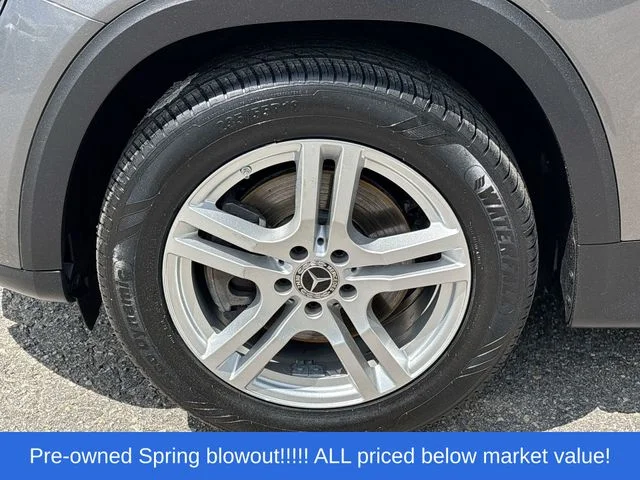 Used 2021  Mercedes-Benz GLB 250 image 13