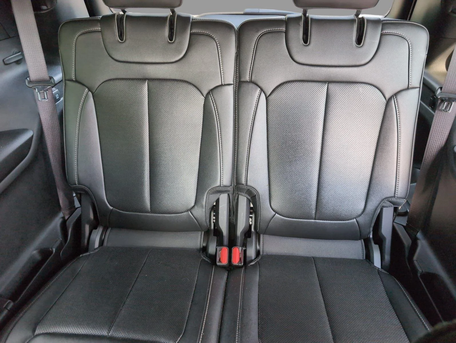 Used 2025 Silver Zynith Jeep Limited image 34