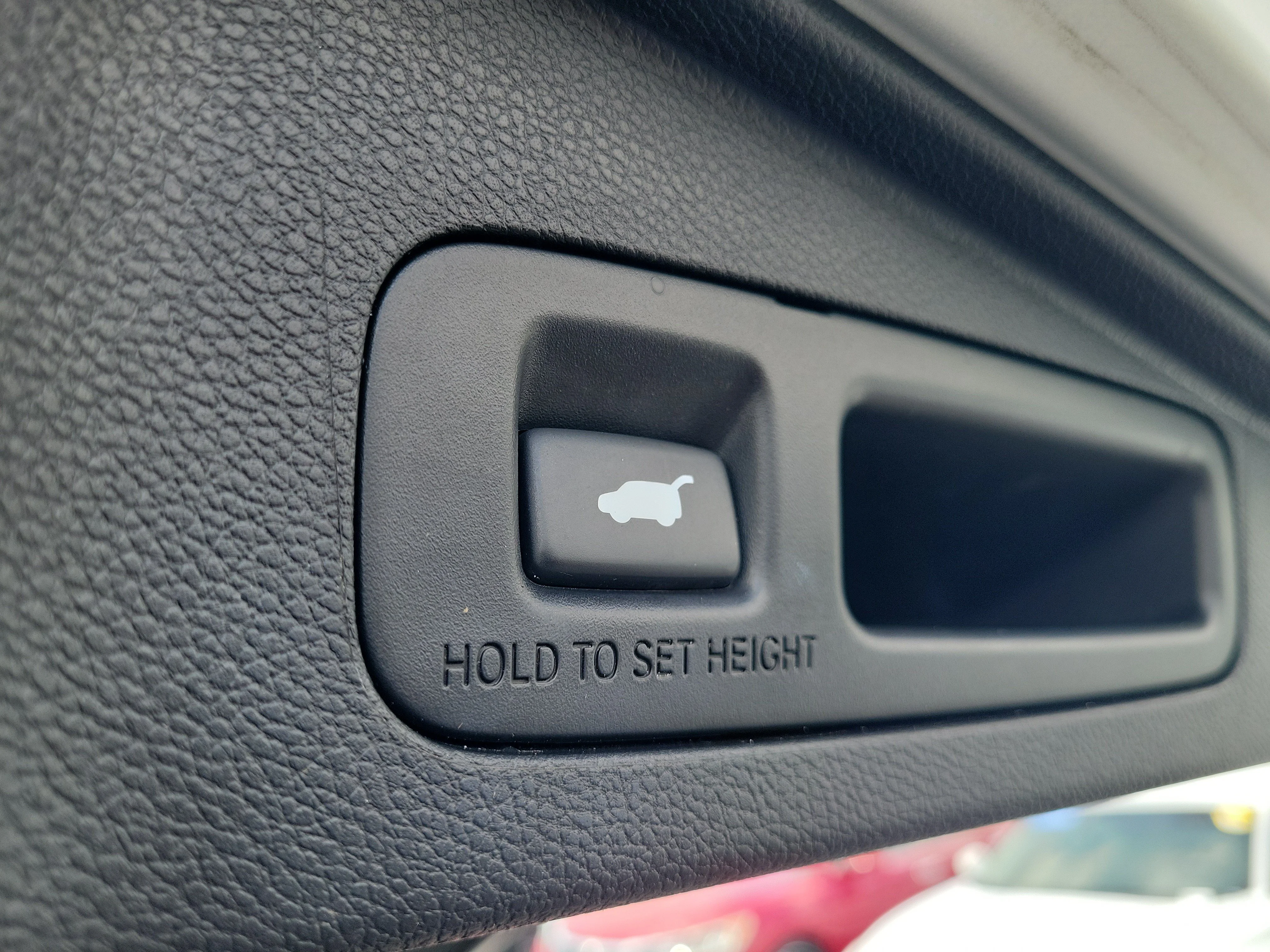 Used 2017 White Honda EX-L image 13