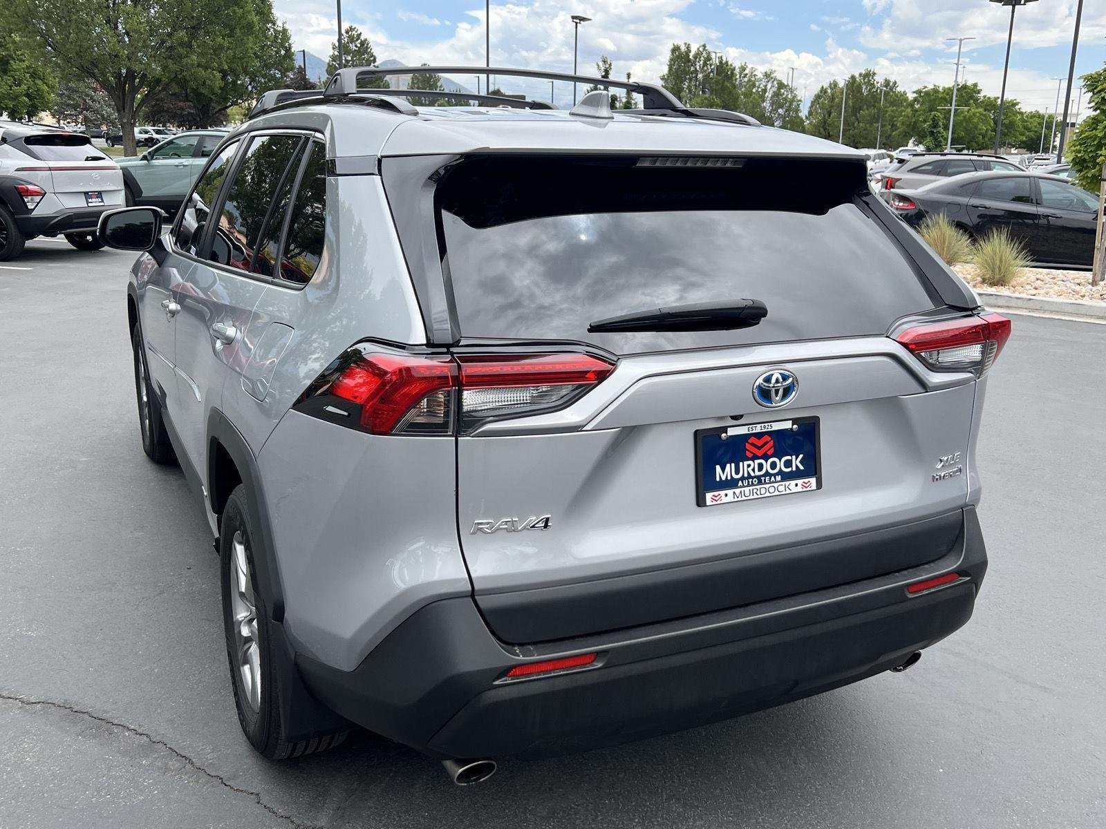 Used 2024 Silver Sky Metallic Toyota XLE image 10