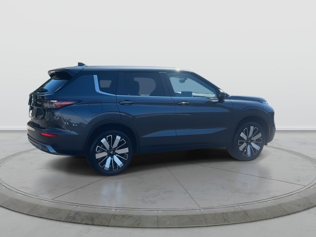New 2026 GRAPH GRY Mitsubishi SE image 7
