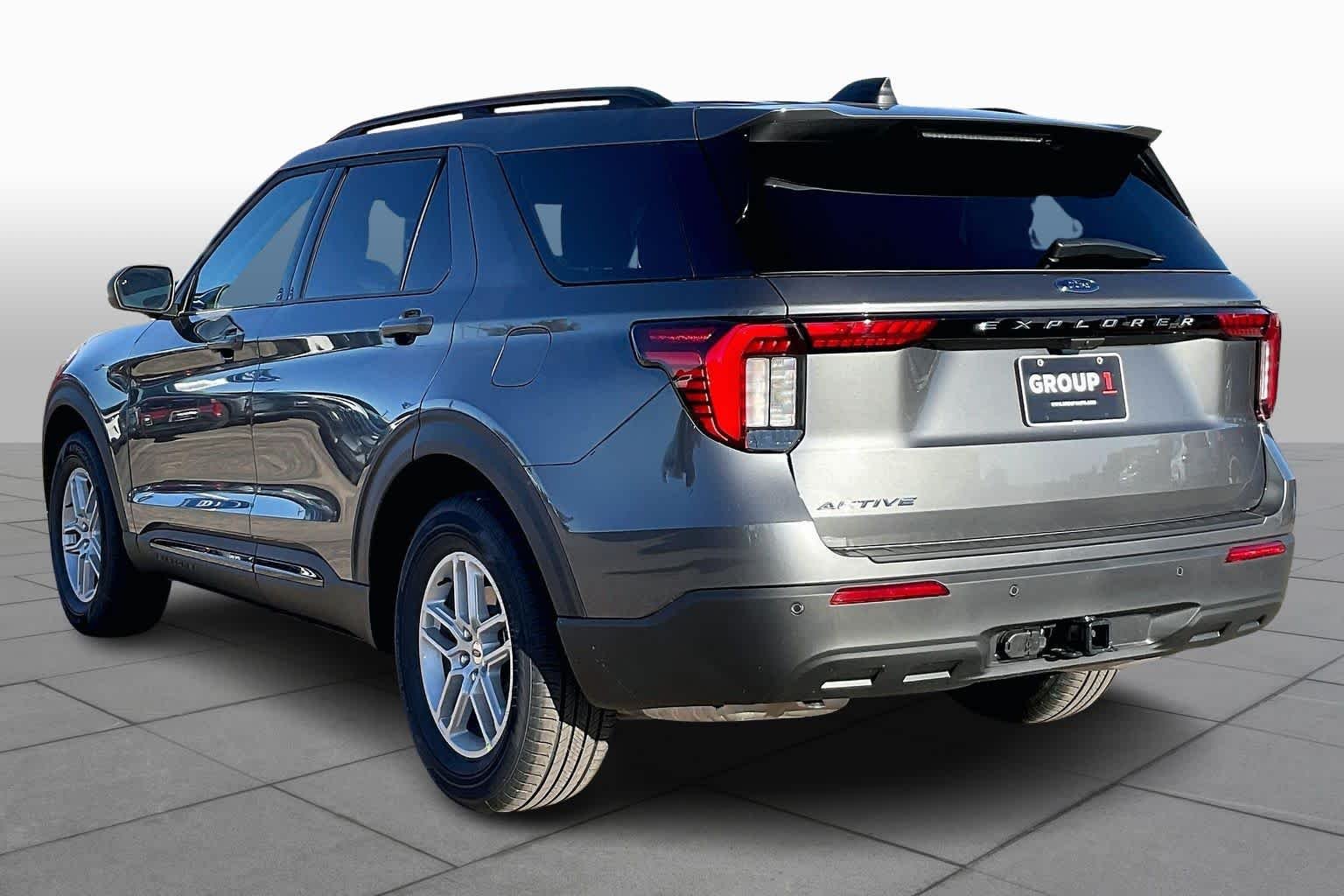 2026 Ford Explorer Active - Photo 12