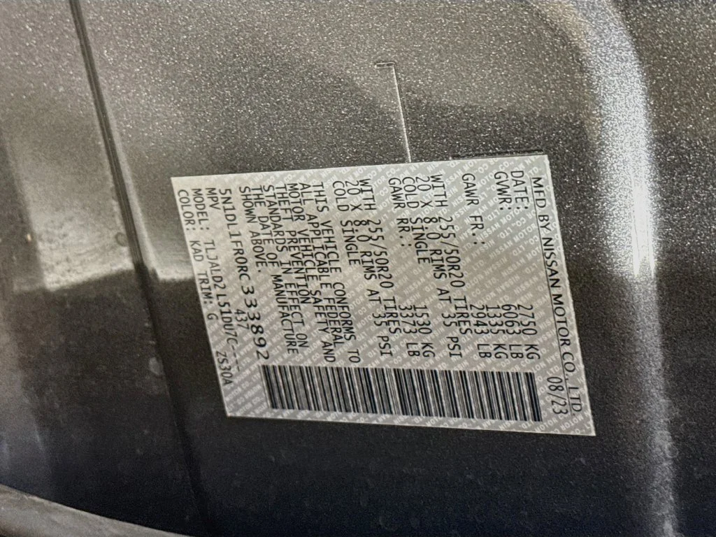 Certified Used 2024 Gray INFINITI LUXE image 46