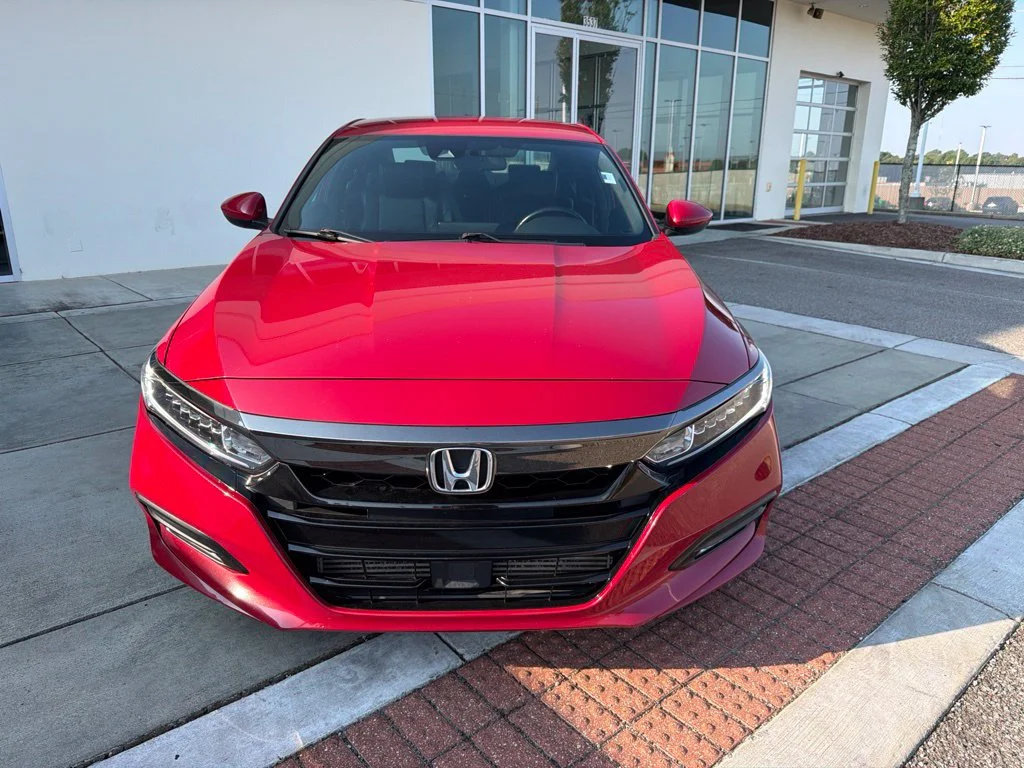 Used 2018 Red Honda Sport image 2