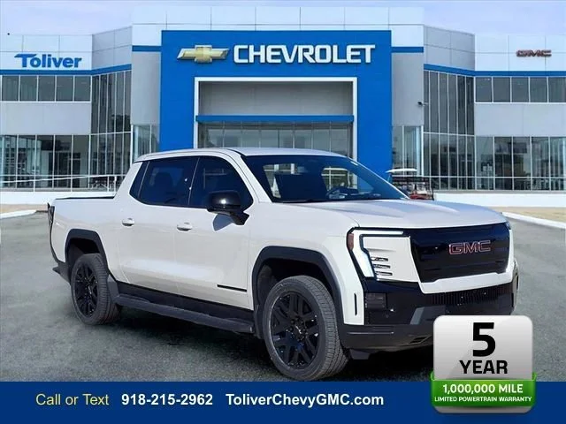 2026 GMC Sierra Elevation Stamdard Range Crew Cab e4WD's photo
