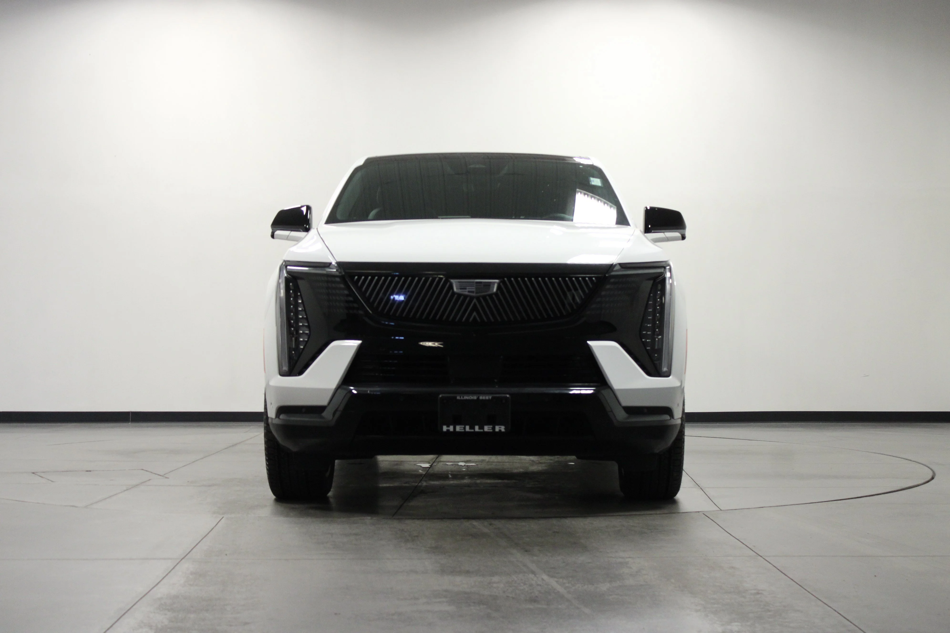 Used 2025 Summit White Cadillac Sport 1 image 9