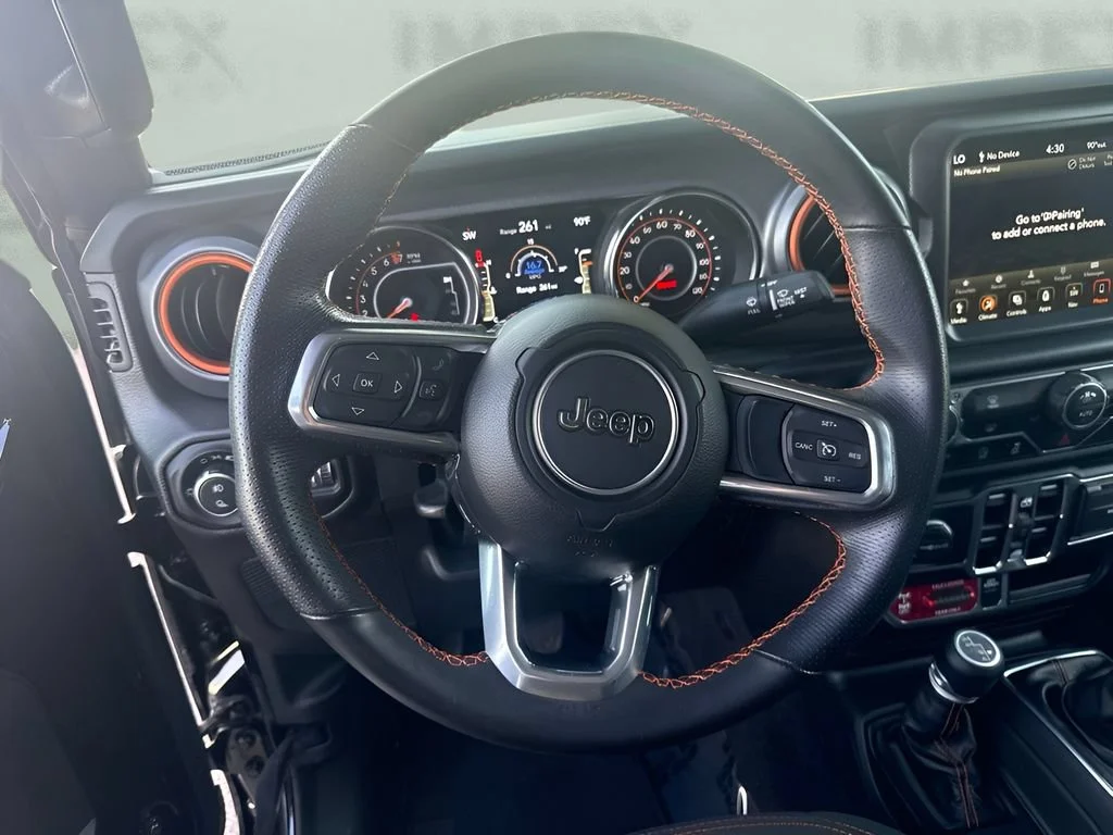 Used 2023  Jeep Mojave image 14