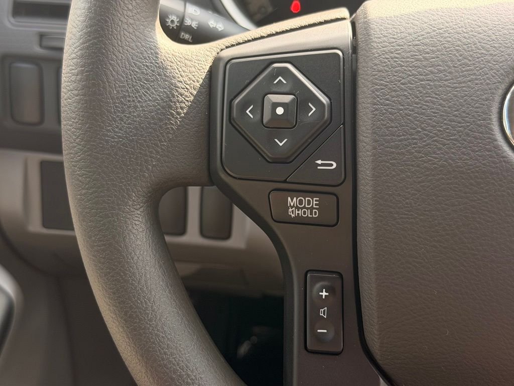Used 2015 Gray Toyota Base image 29